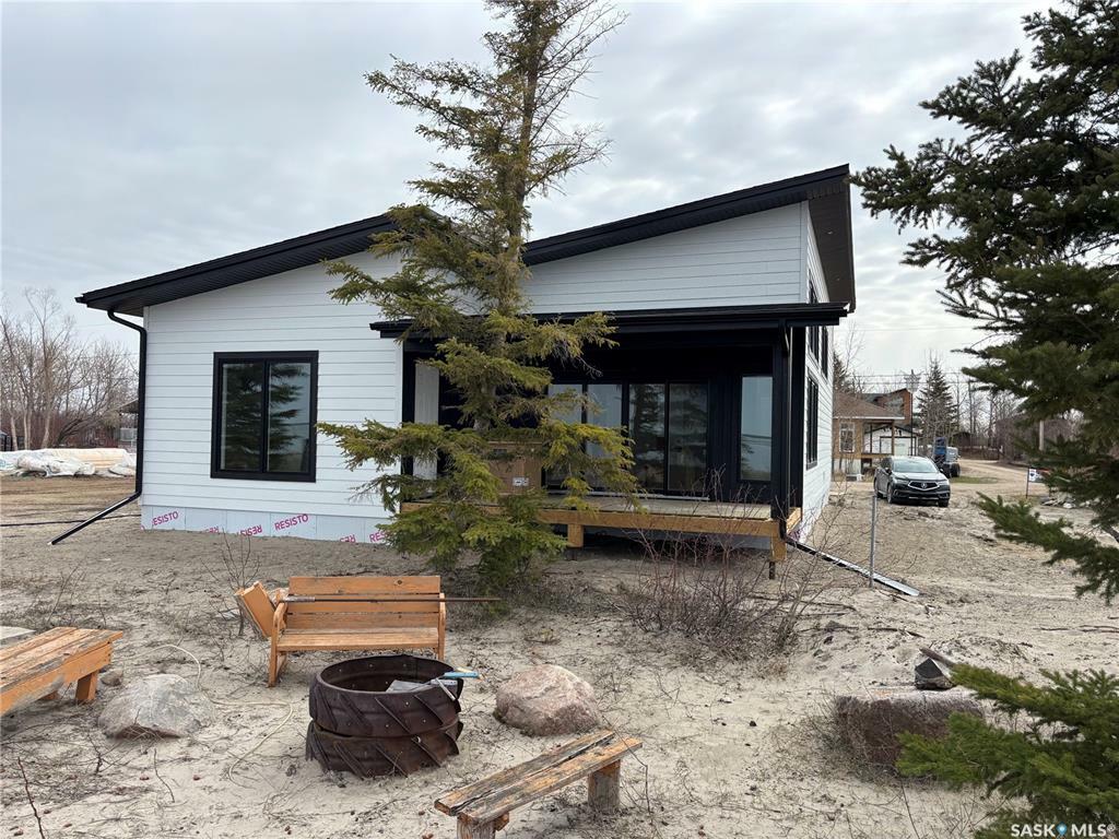 Property Photo: 1119 Birchwood Avenue SK S0A 0L0