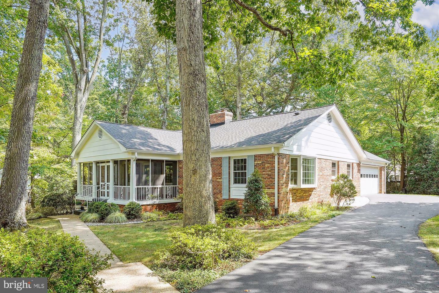 Property Photo:  12123 Stirrup Road  VA 20191 