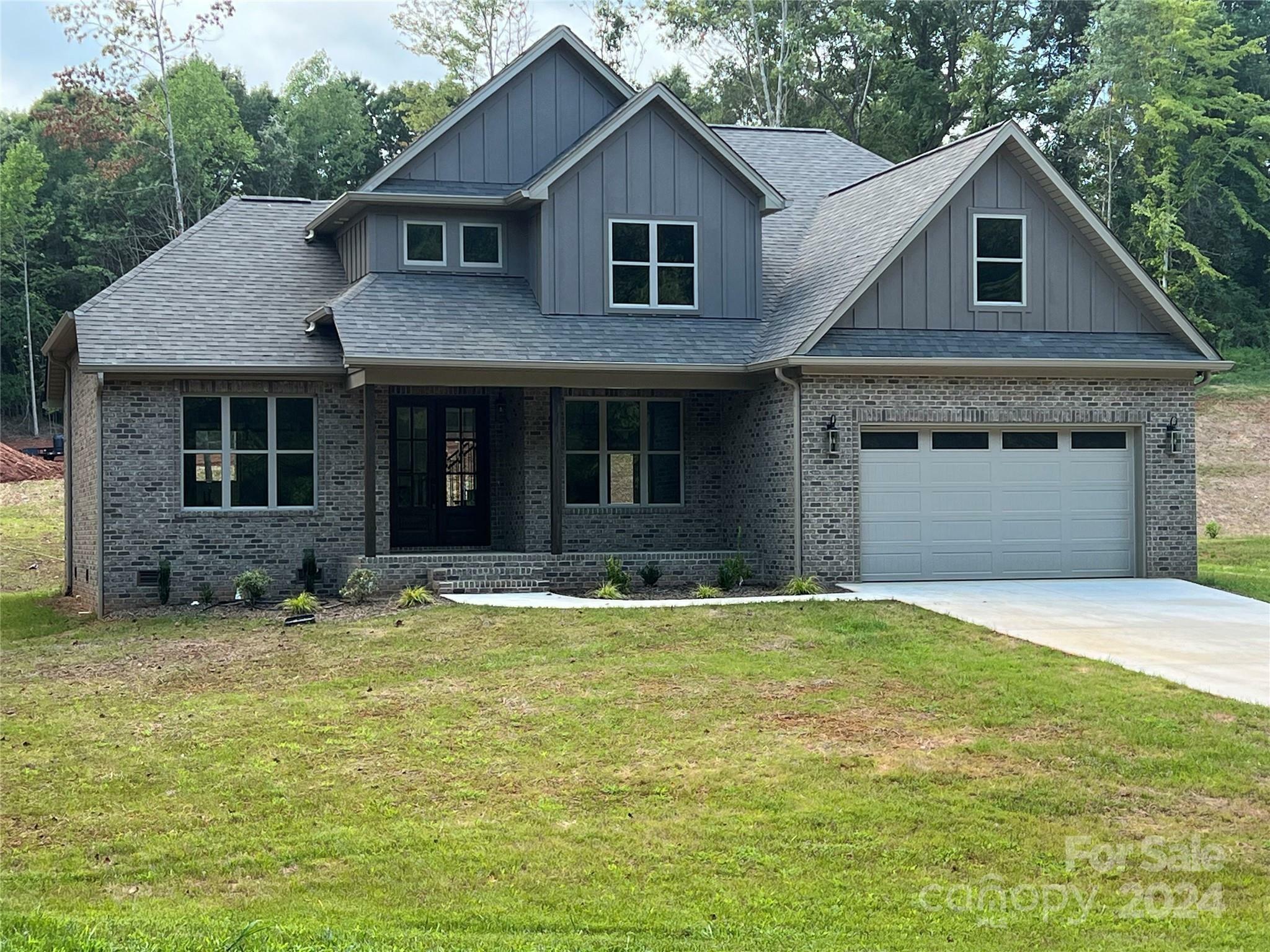 5125 Mark Drive NE  Hickory NC 28601 photo