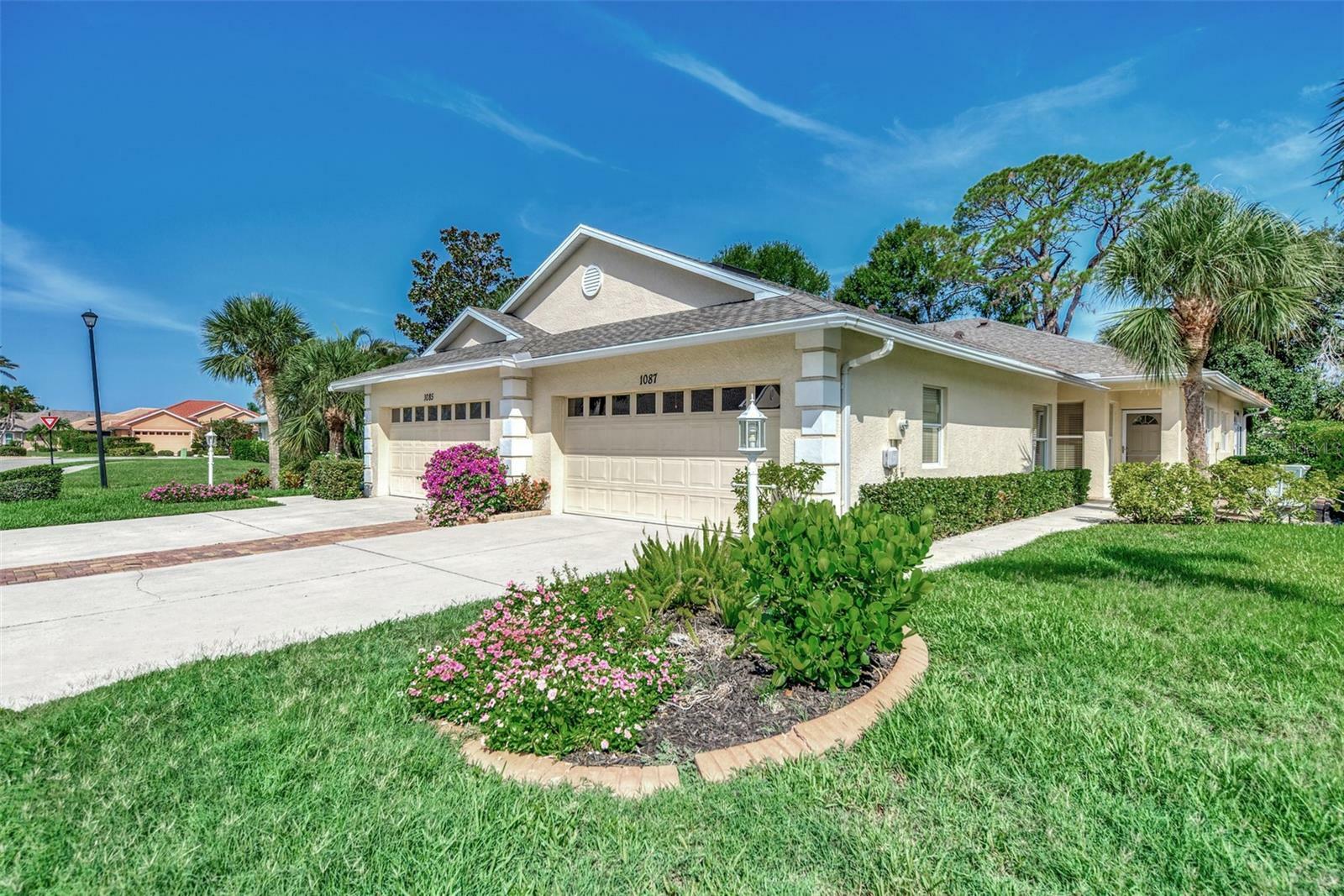 Property Photo:  1087 Yosemite Drive  FL 34223 