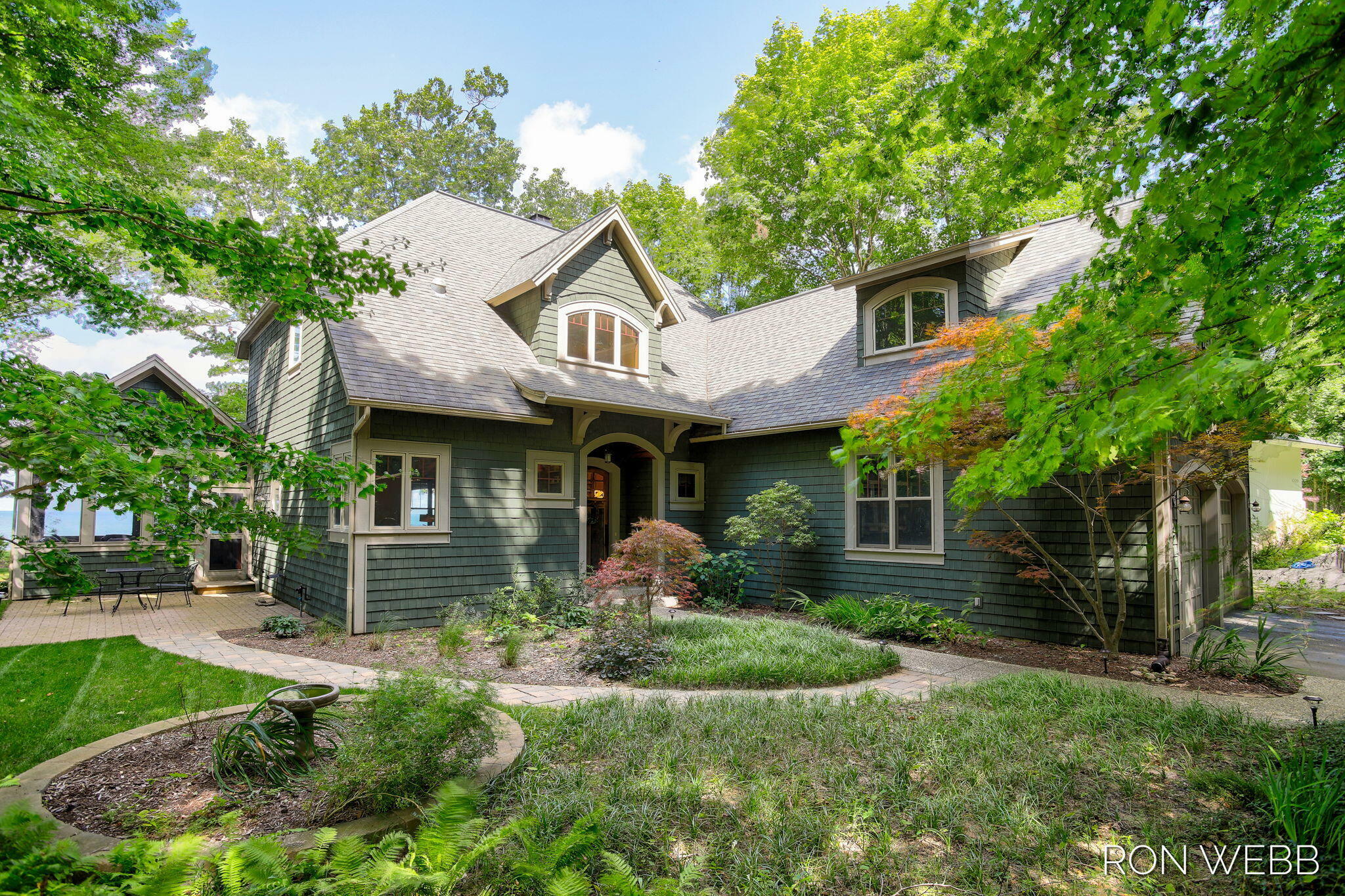 Property Photo:  1218 Shore Crest Drive  MI 49090 