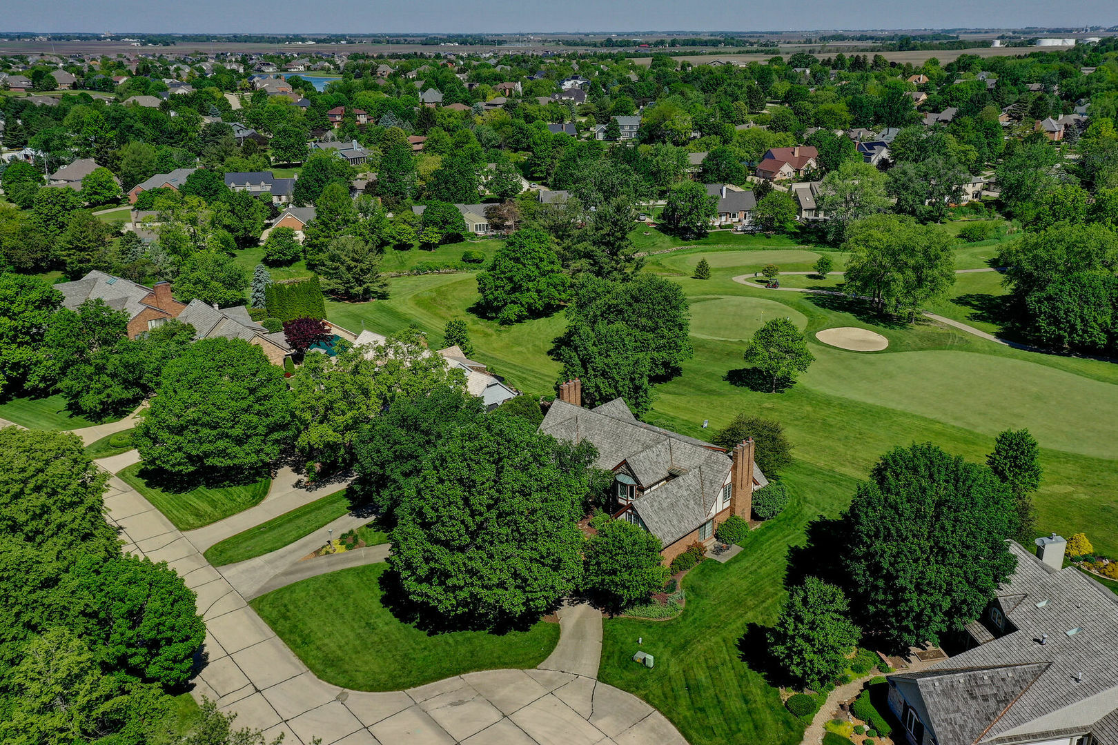 Property Photo:  4006 Lake Point Road  IL 61822 