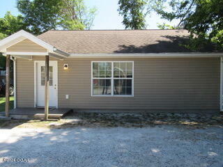 Property Photo:  824 1/2 Katherine  MO 64801 