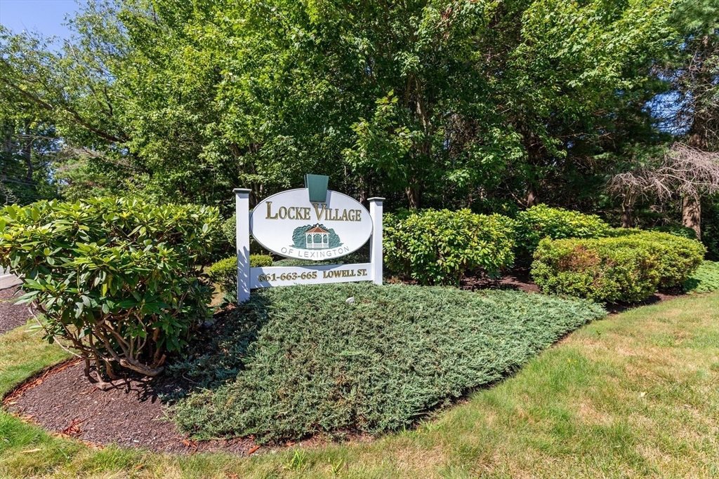 Property Photo: 663 Lowell St 43 MA 02420