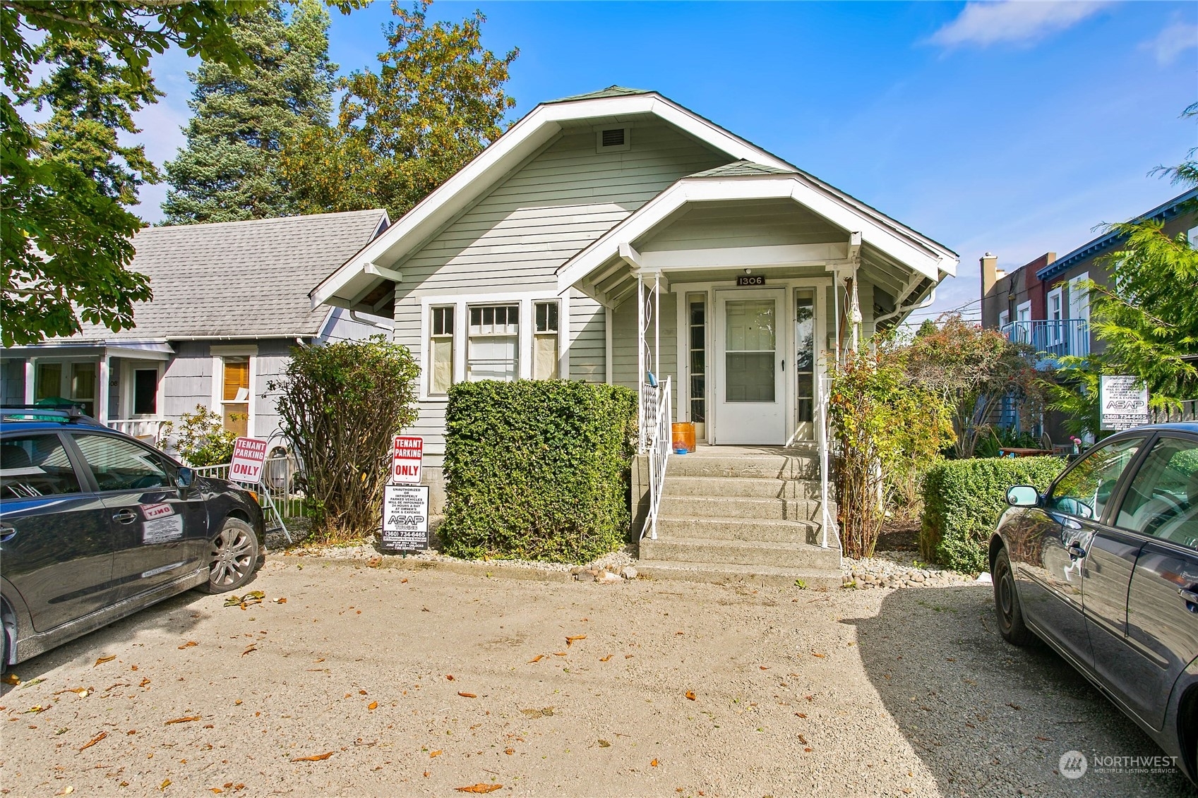 Property Photo:  1306 W North Street  WA 98225 