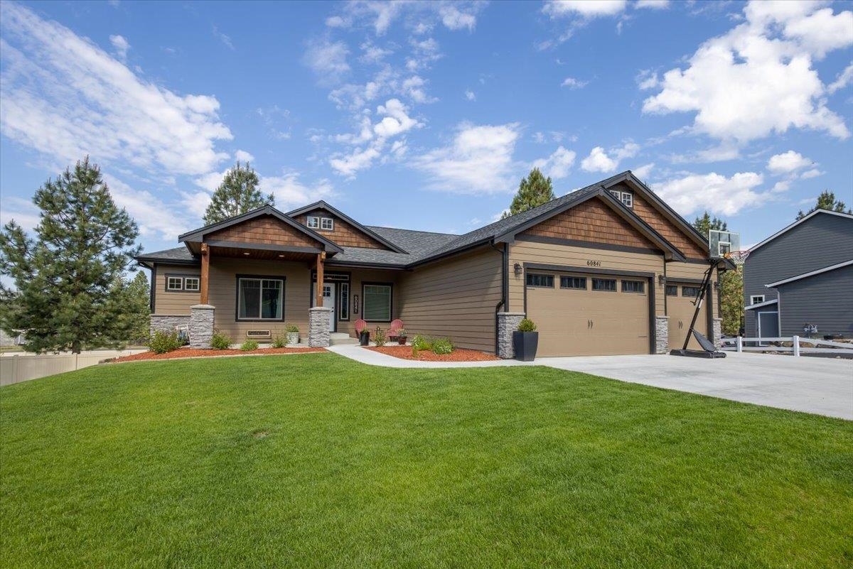 Property Photo:  60841 Westview Dr  WA 99026 