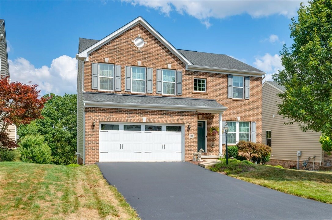 Property Photo:  108 Beechwood Circle  PA 15108 