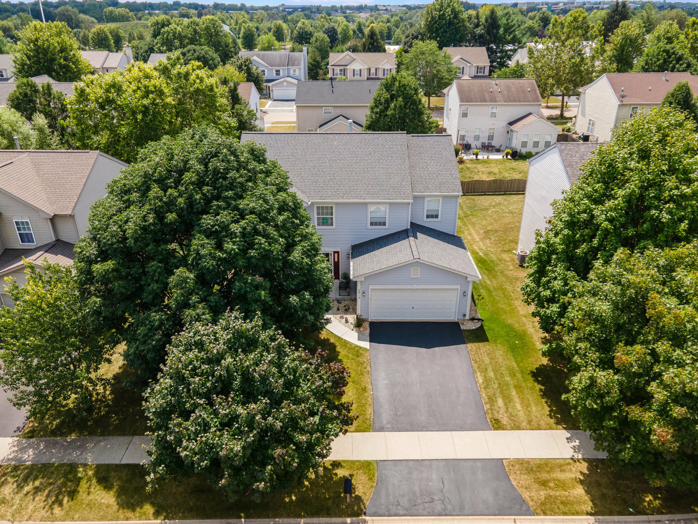 Property Photo:  2013 Clarendon Lane  IL 60504 