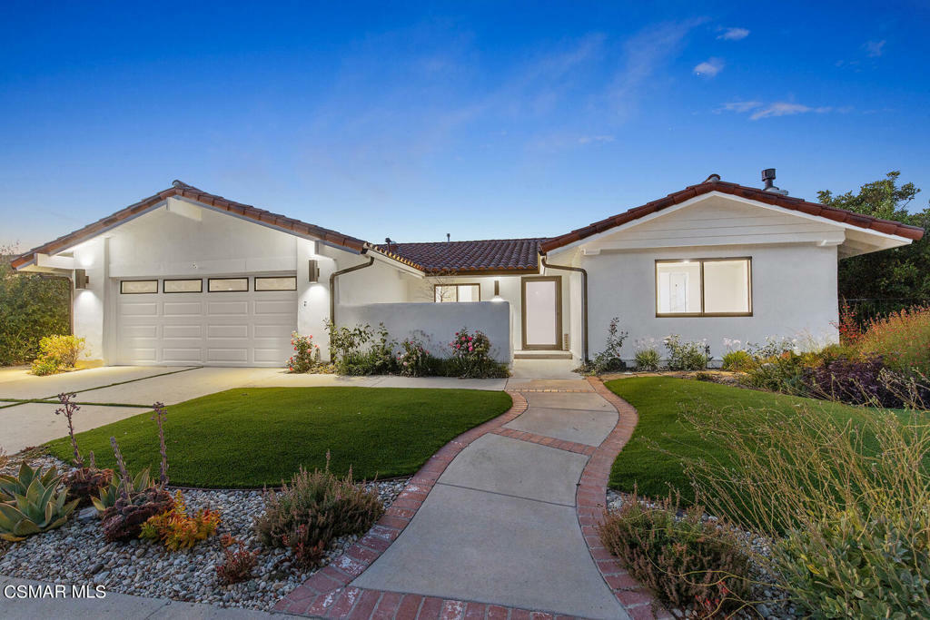 Property Photo:  2069 Channelford Road  CA 91361 