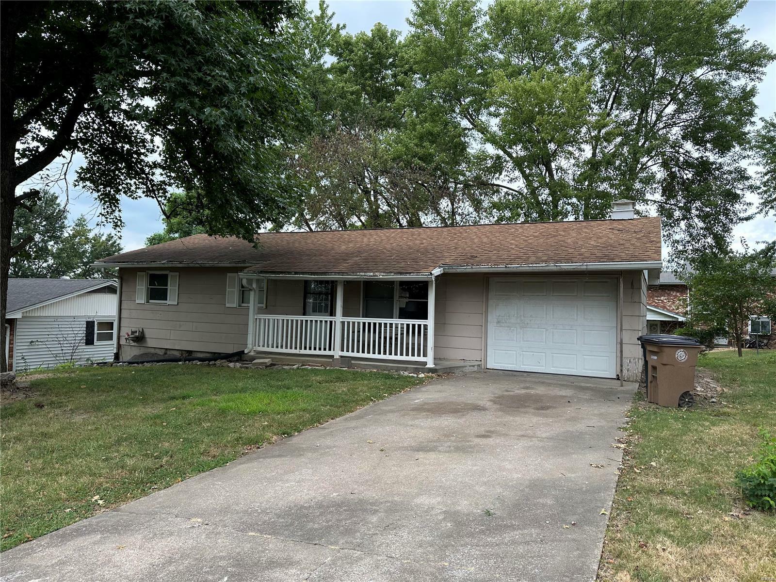 Property Photo:  2110 Montgomery Street  MO 63703 