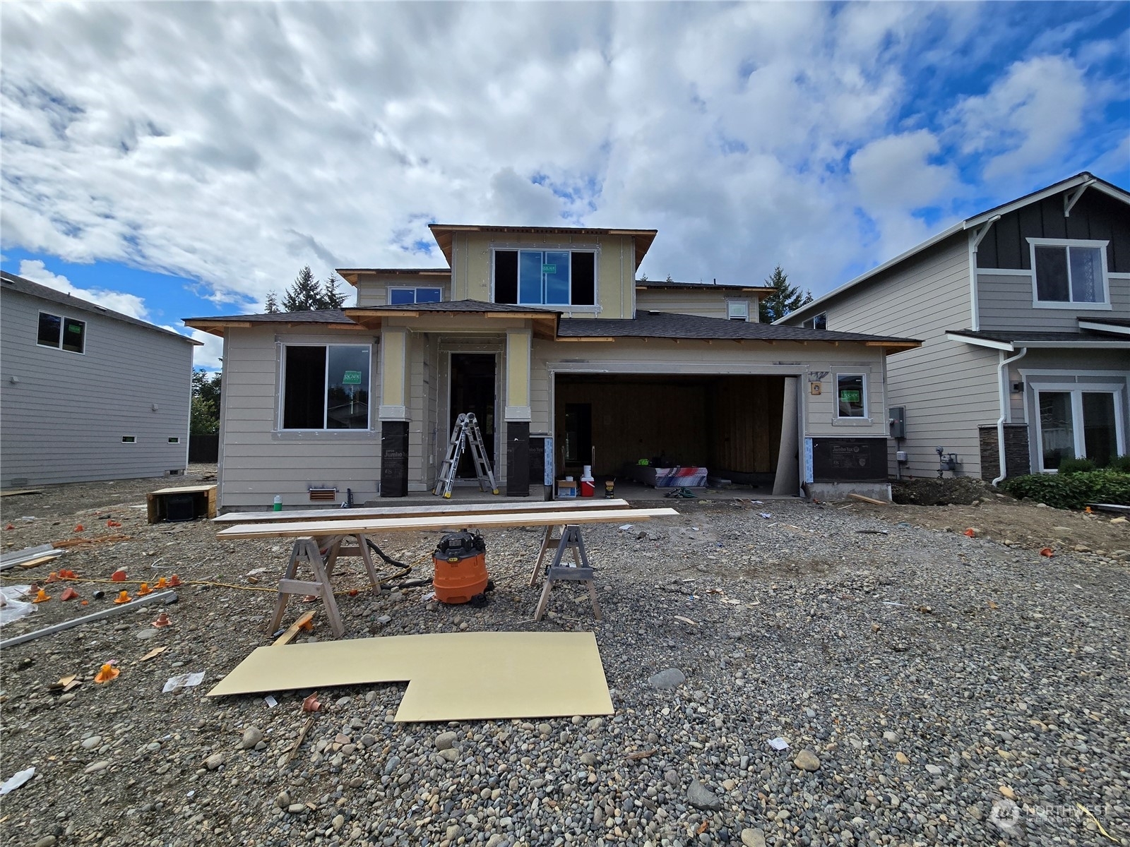 Property Photo:  18018 132nd Avenue E Lt 81  WA 98374 