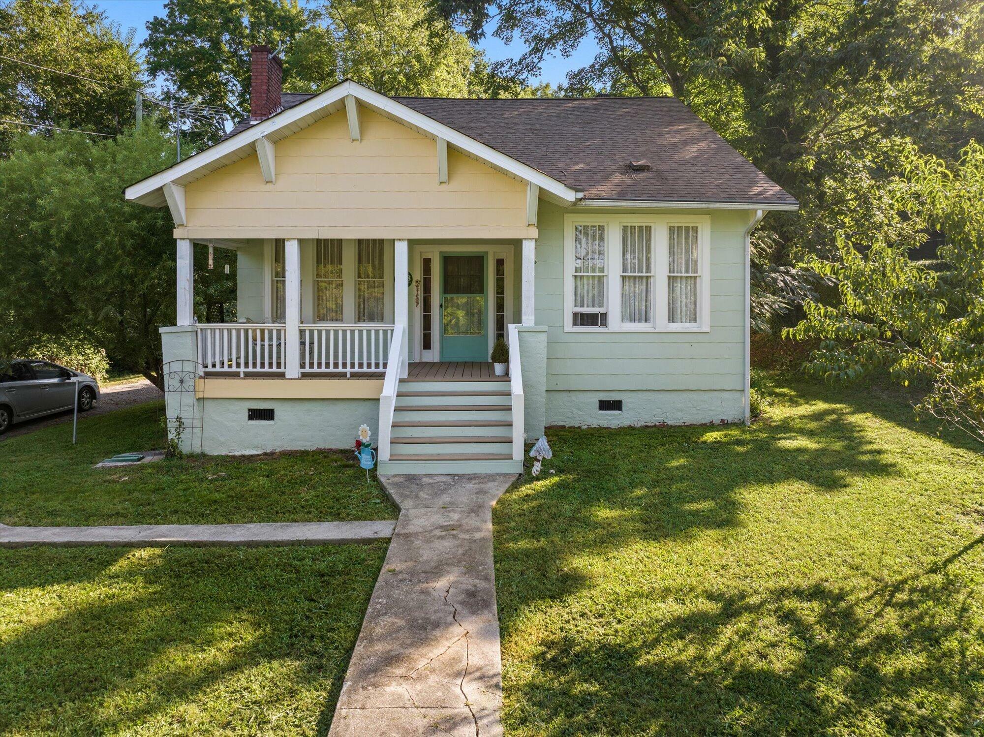 Property Photo:  213 S Jackson Street  TN 37303 