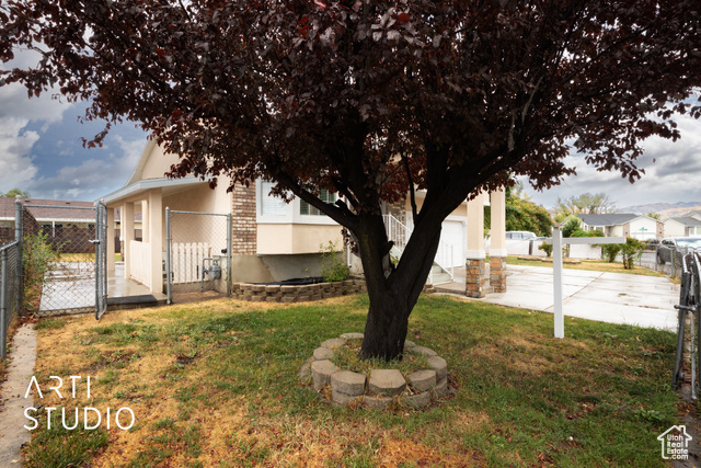 Property Photo:  1192 S Glendale St W  UT 84104 