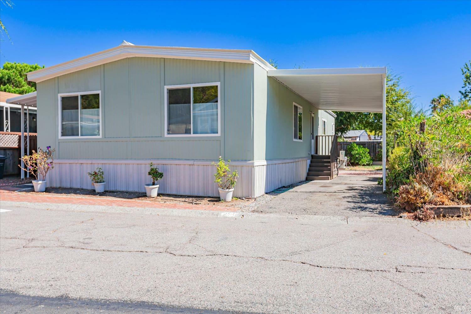 Property Photo:  290 Yosemite Road  CA 94930 