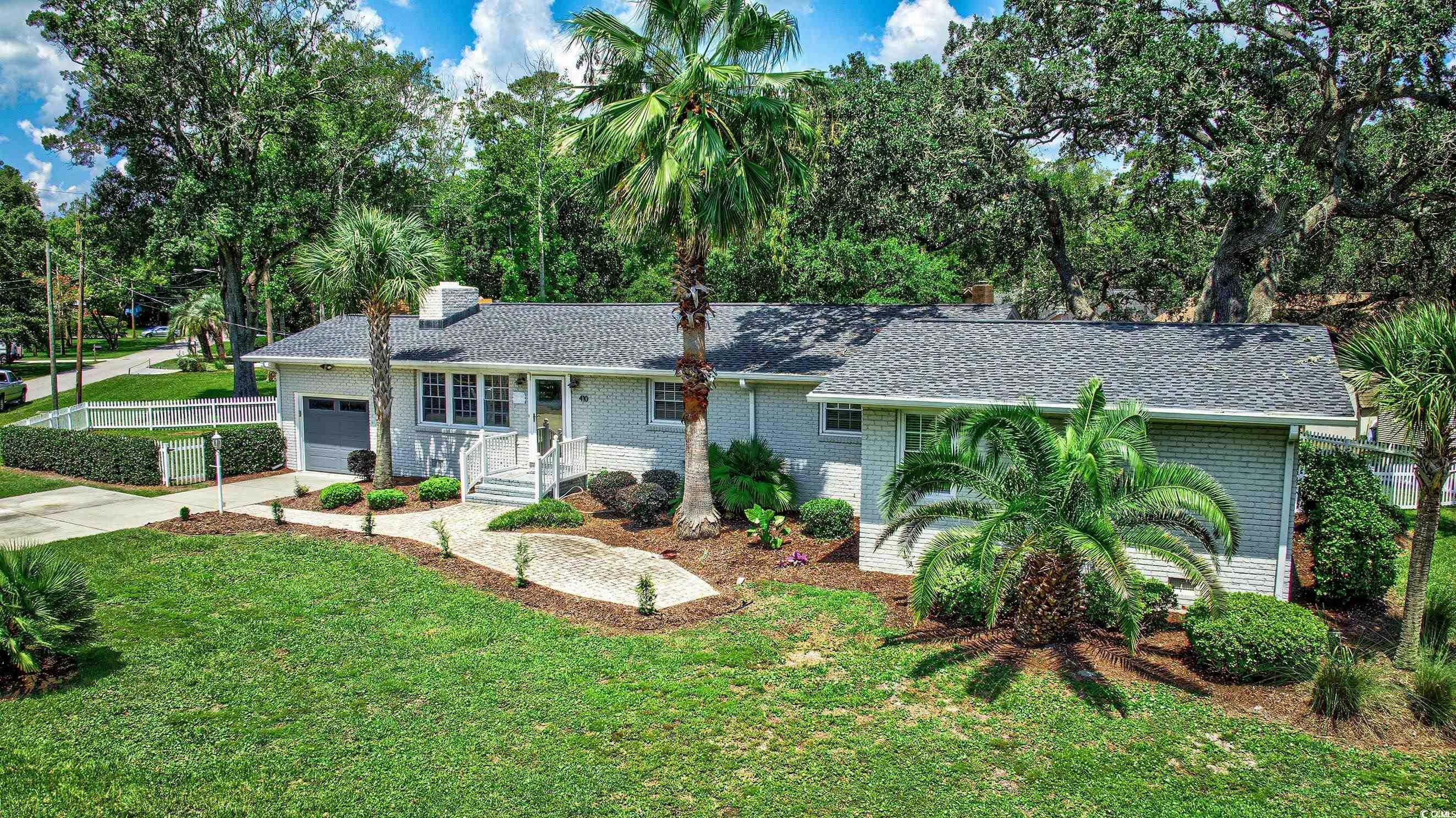 Property Photo:  410 N Myrtle Dr.  SC 29575 