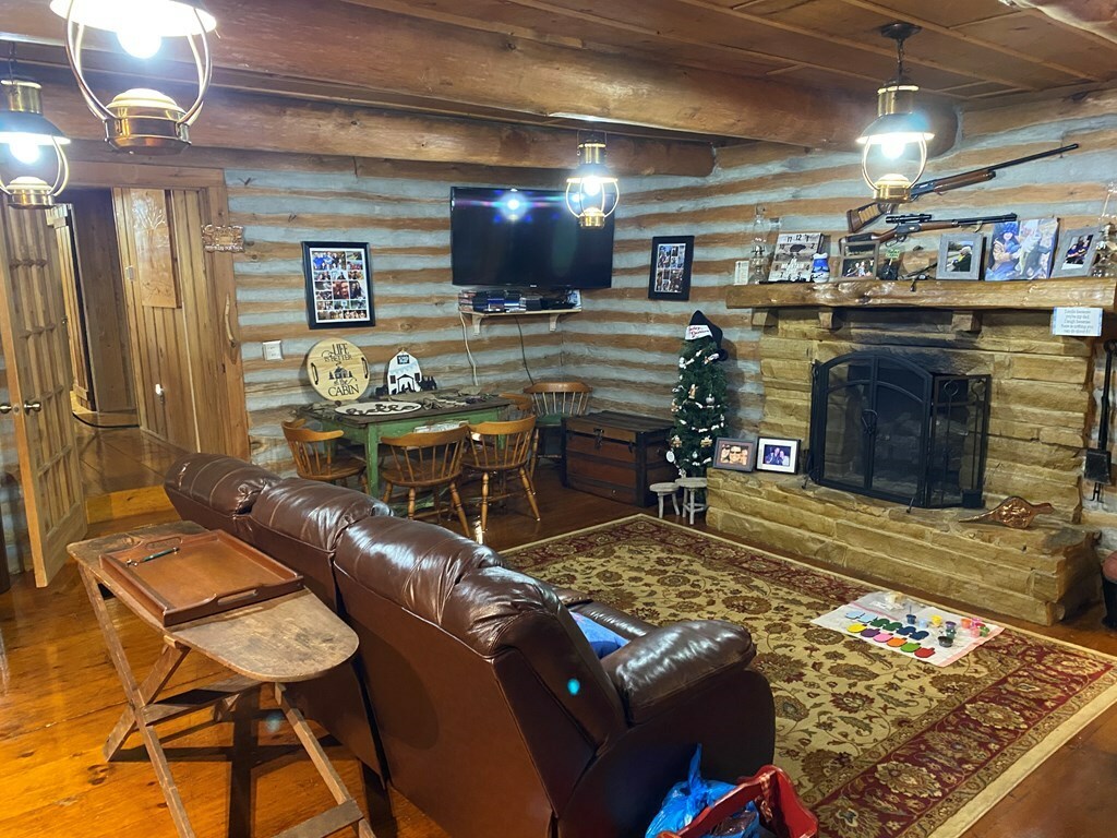 Property Photo: 258 L. Conley Drive KY 41238