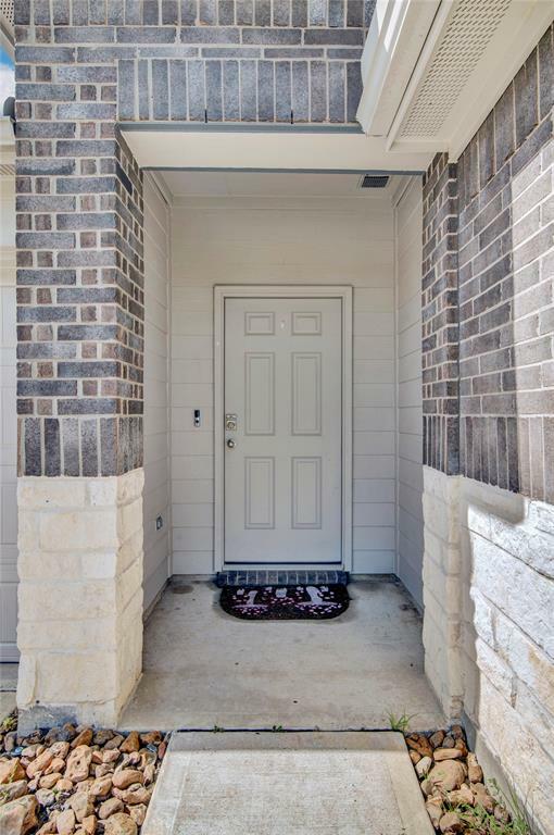 Property Photo:  20850 Olive Leaf Street  TX 77357 