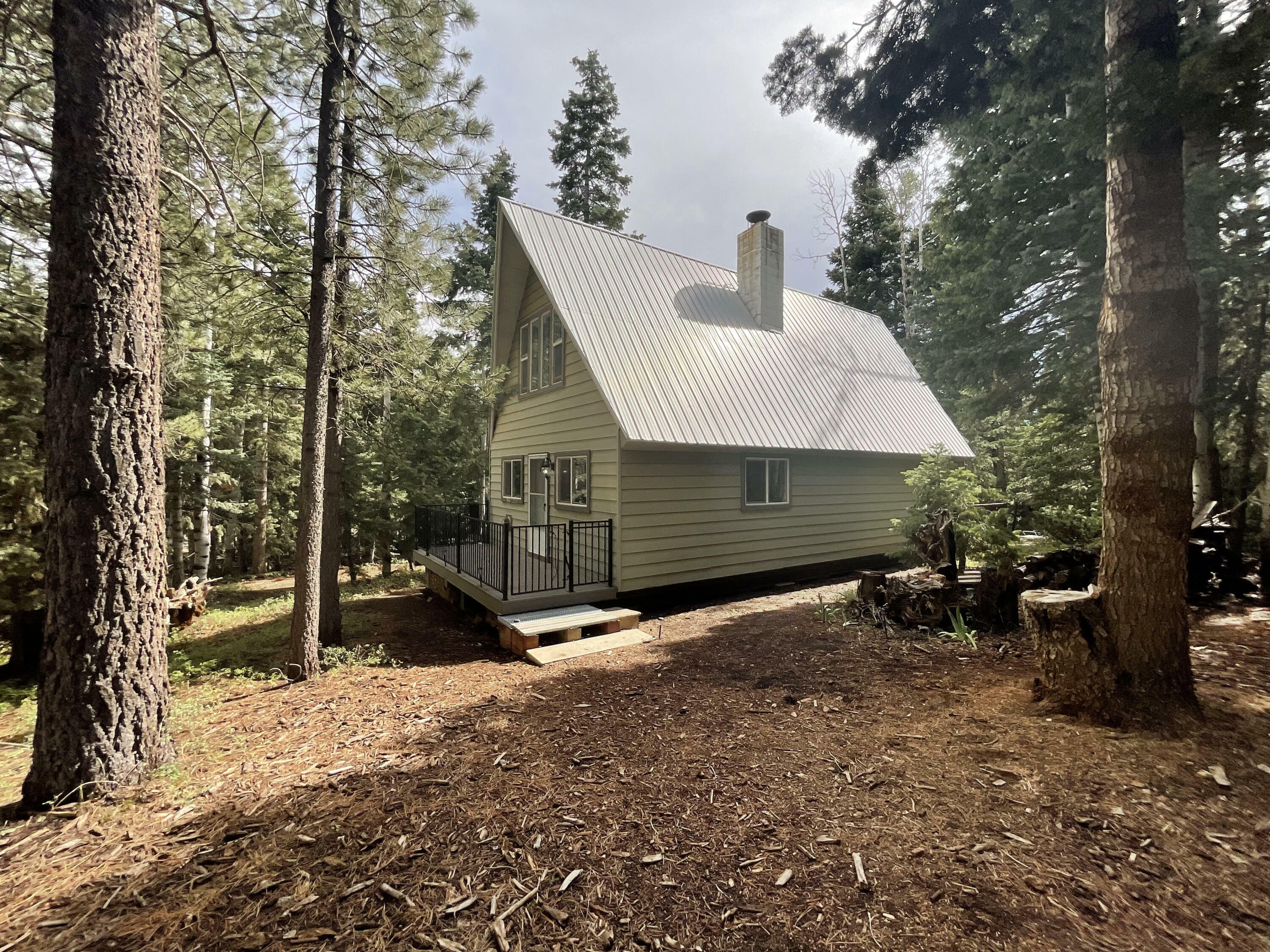 Property Photo: 440 &Amp 420 S Inspiration Dr UT 84762