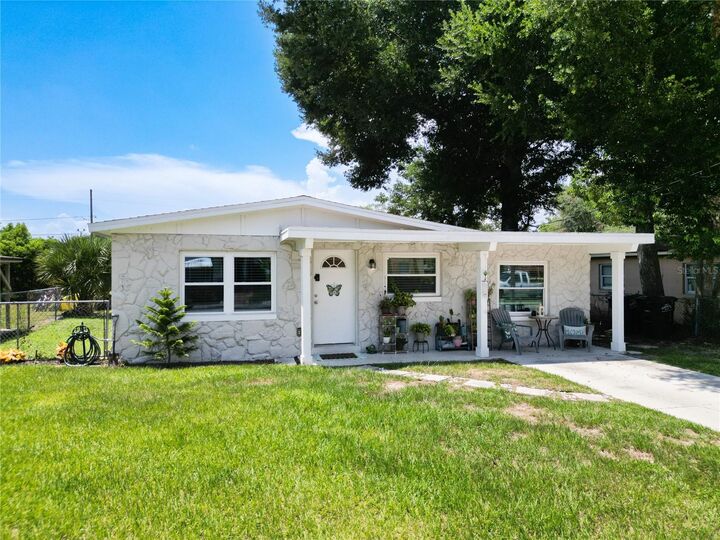 Property Photo: 240 People Street FL 32751