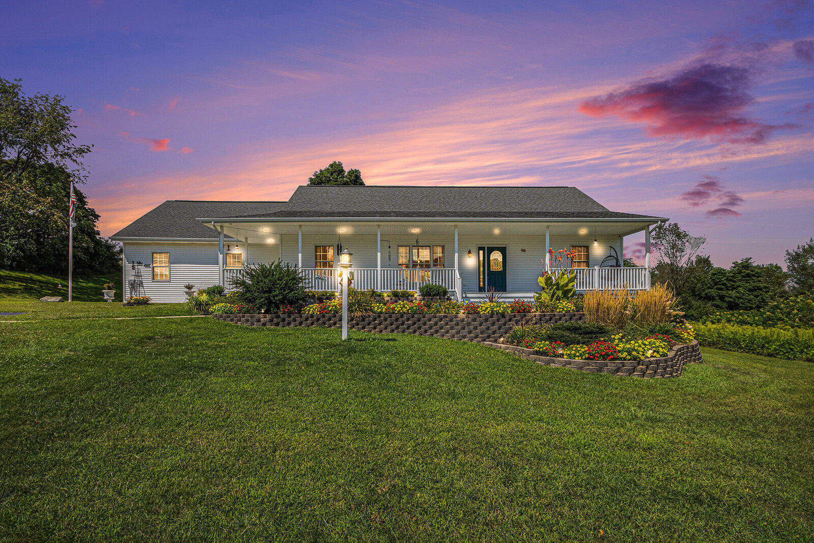 Property Photo: 26822 Primrose Path MI 49065