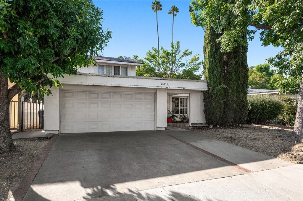 Property Photo: 26849 Las Mananitas Drive CA 91354