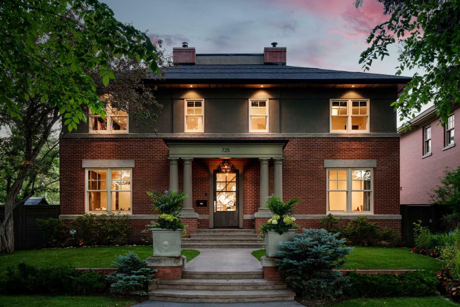 Property Photo: 725 Riverdale Avenue SW AB T2S 0Y4