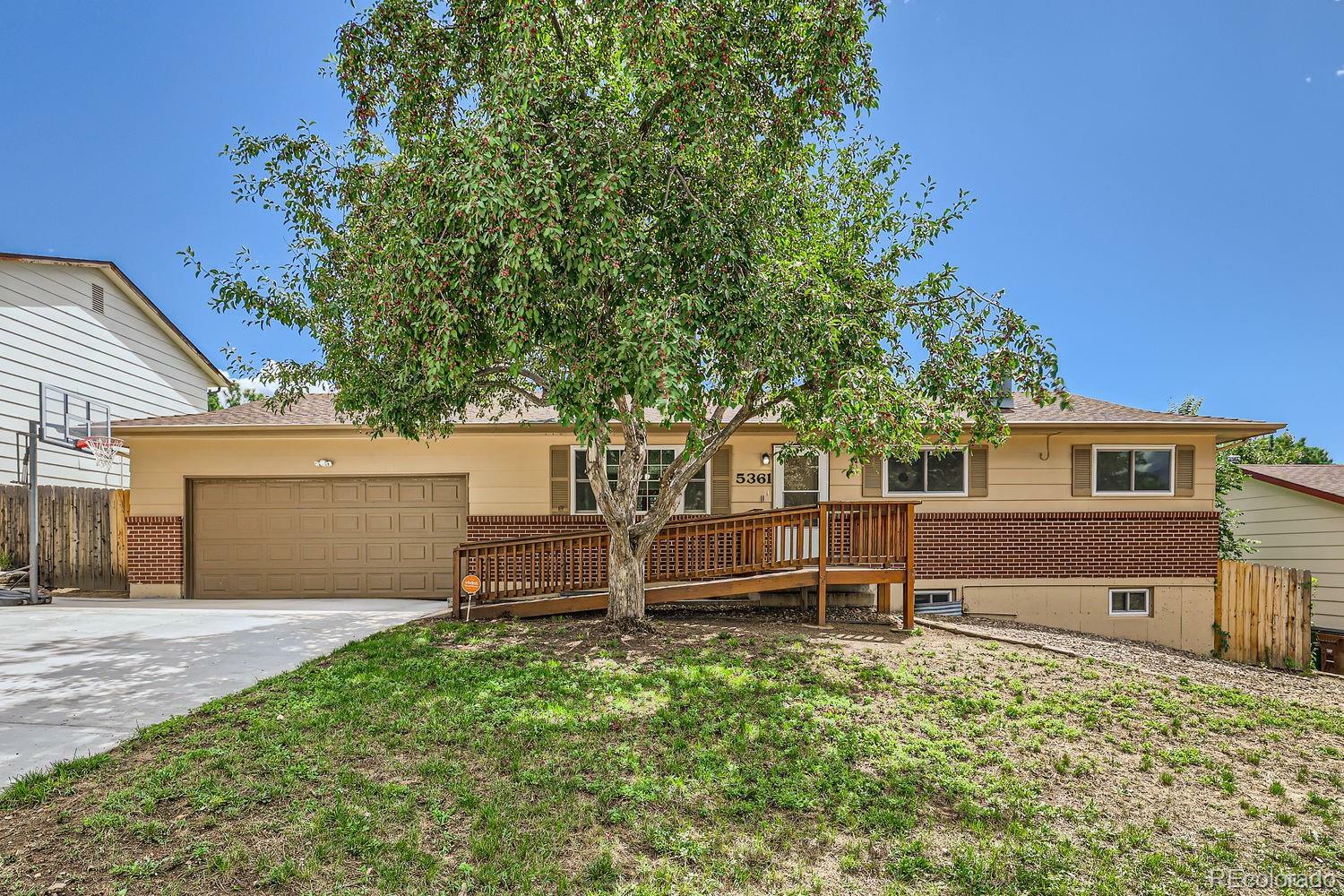 Property Photo:  5361 Mira Loma Circle  CO 80918 