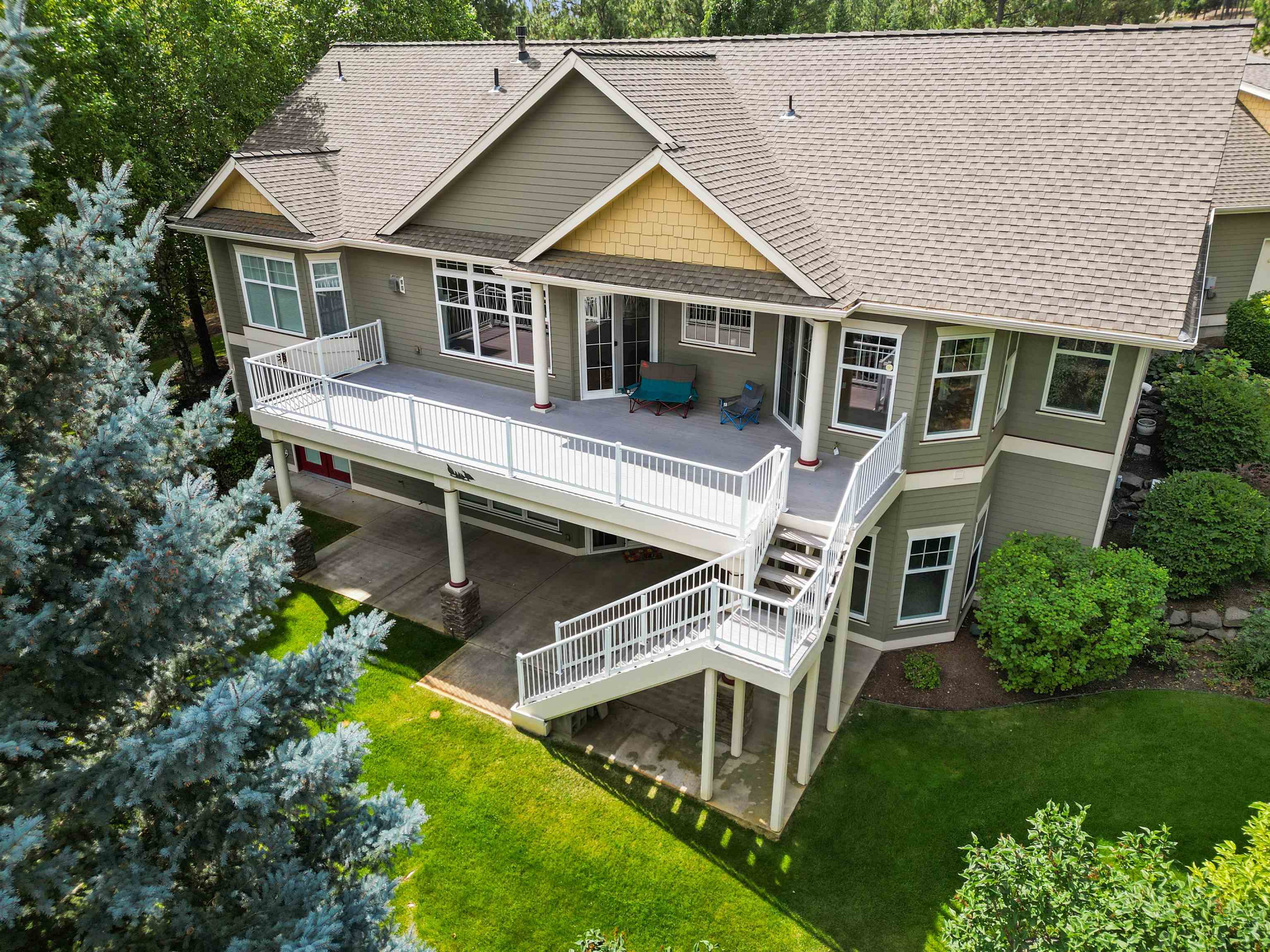 Property Photo:  1721 E Wildflower Ln  WA 99224 