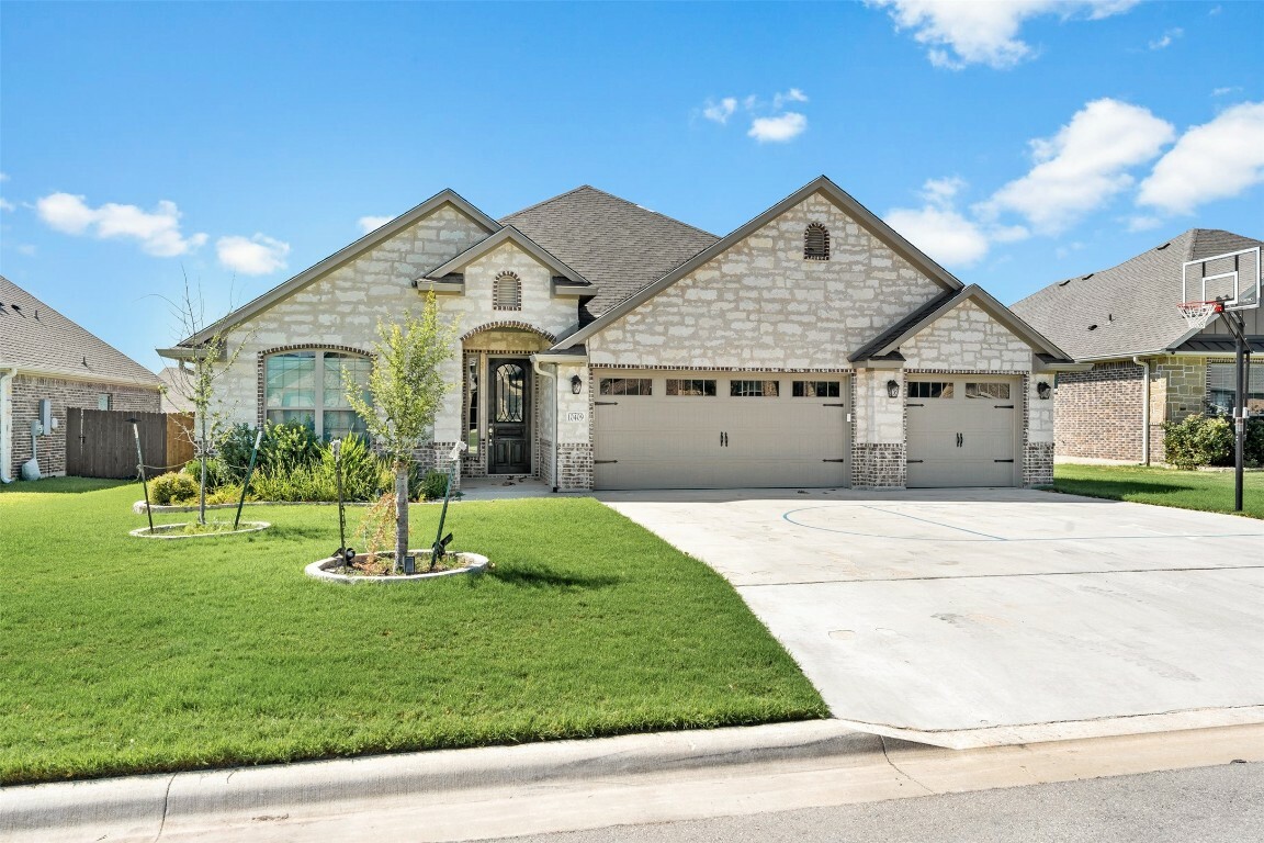 Property Photo:  10409 Bell Mountain Drive  TX 76502 