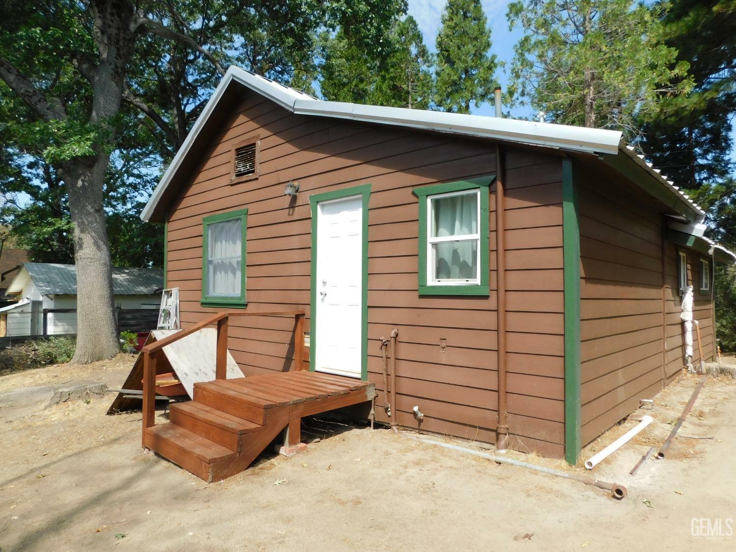 Property Photo:  45827 Ridge Road  CA 93260 