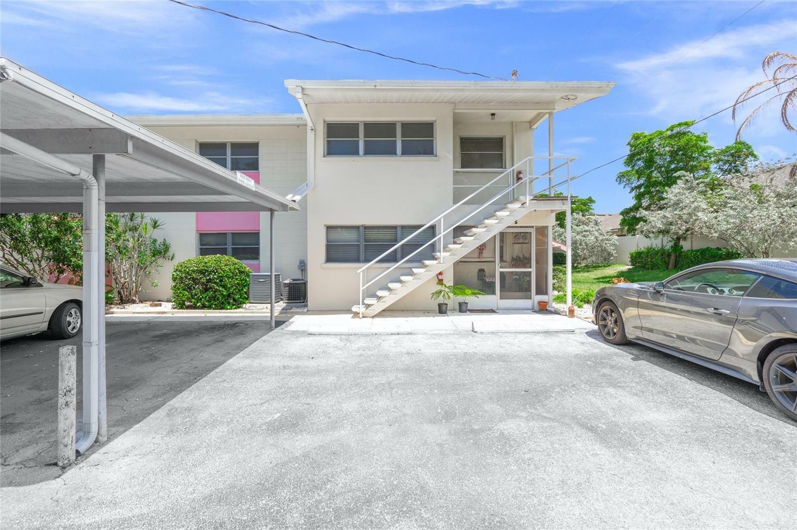 Property Photo:  2507 Beneva Road 10  FL 34232 