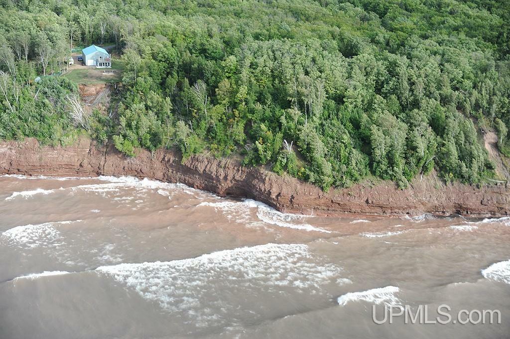 Property Photo: 14998 N Superior Road MI 49931