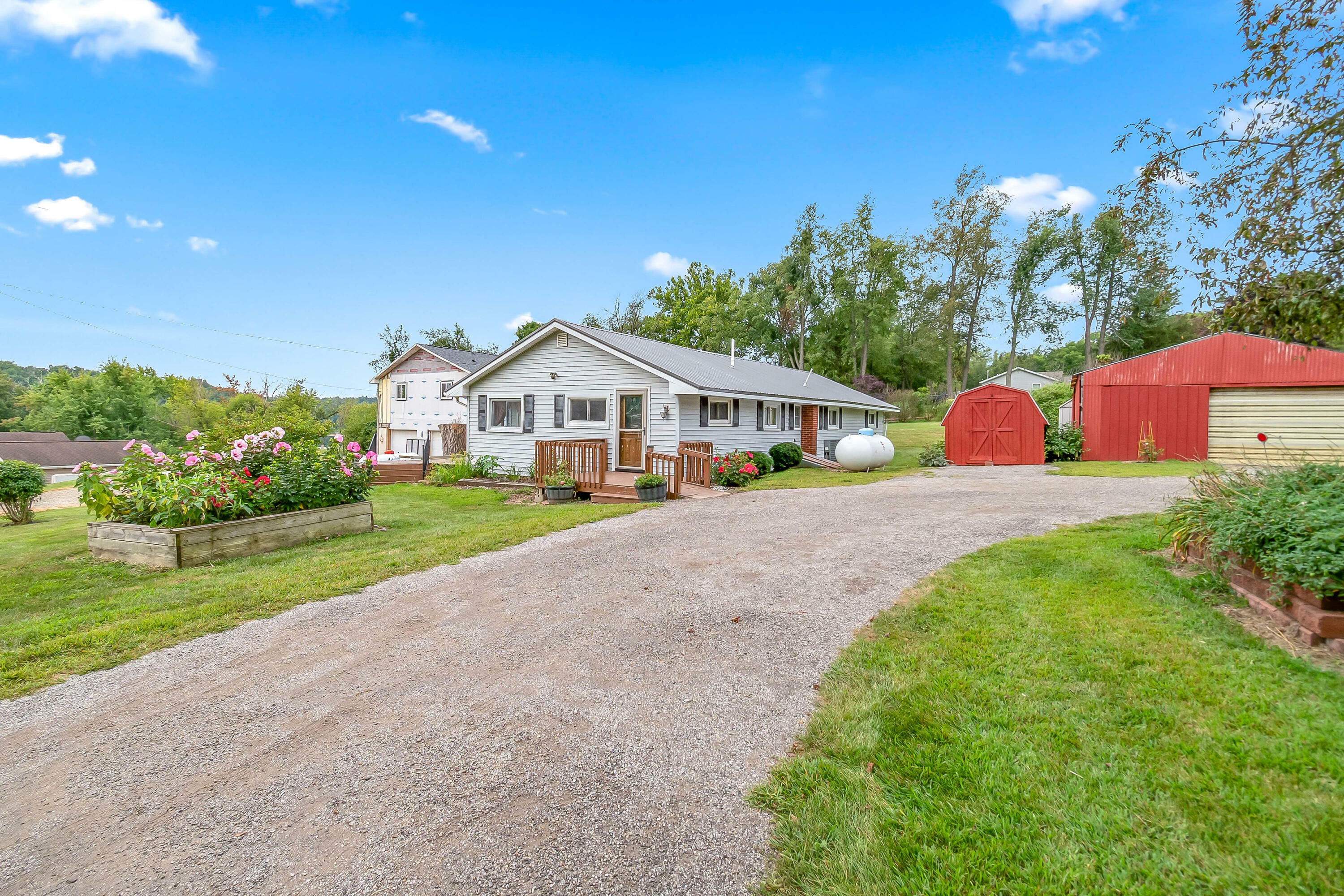 Property Photo:  7260 N Lakeview Drive  MI 49242 