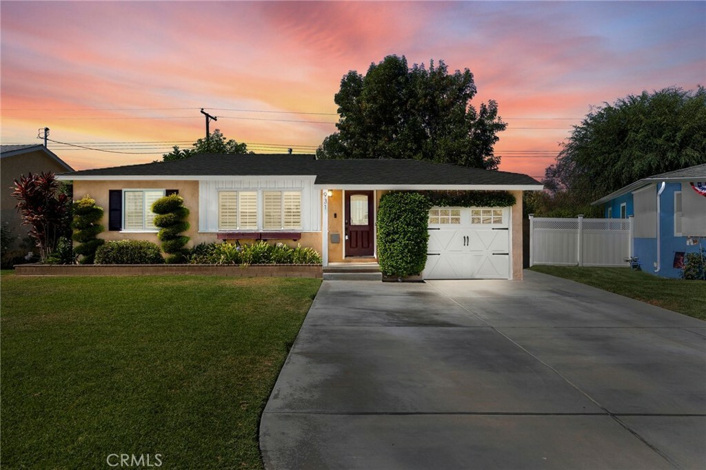 Property Photo:  931 E Almond Drive  CA 92821 