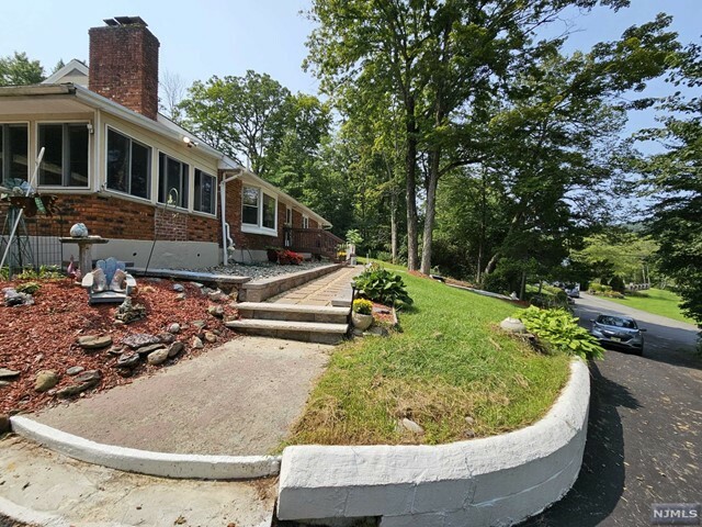 57 Longwood Lake Road  Jefferson Township NJ 07438 photo