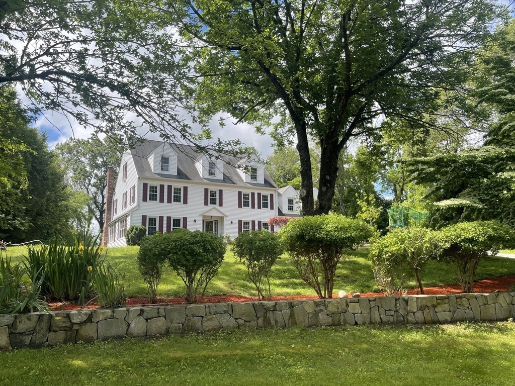 156 Mitchell Rd  Holliston MA 01746 photo