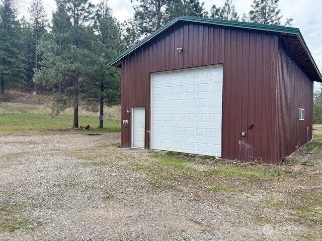 Property Photo: 142 Art Creek Road WA 91150