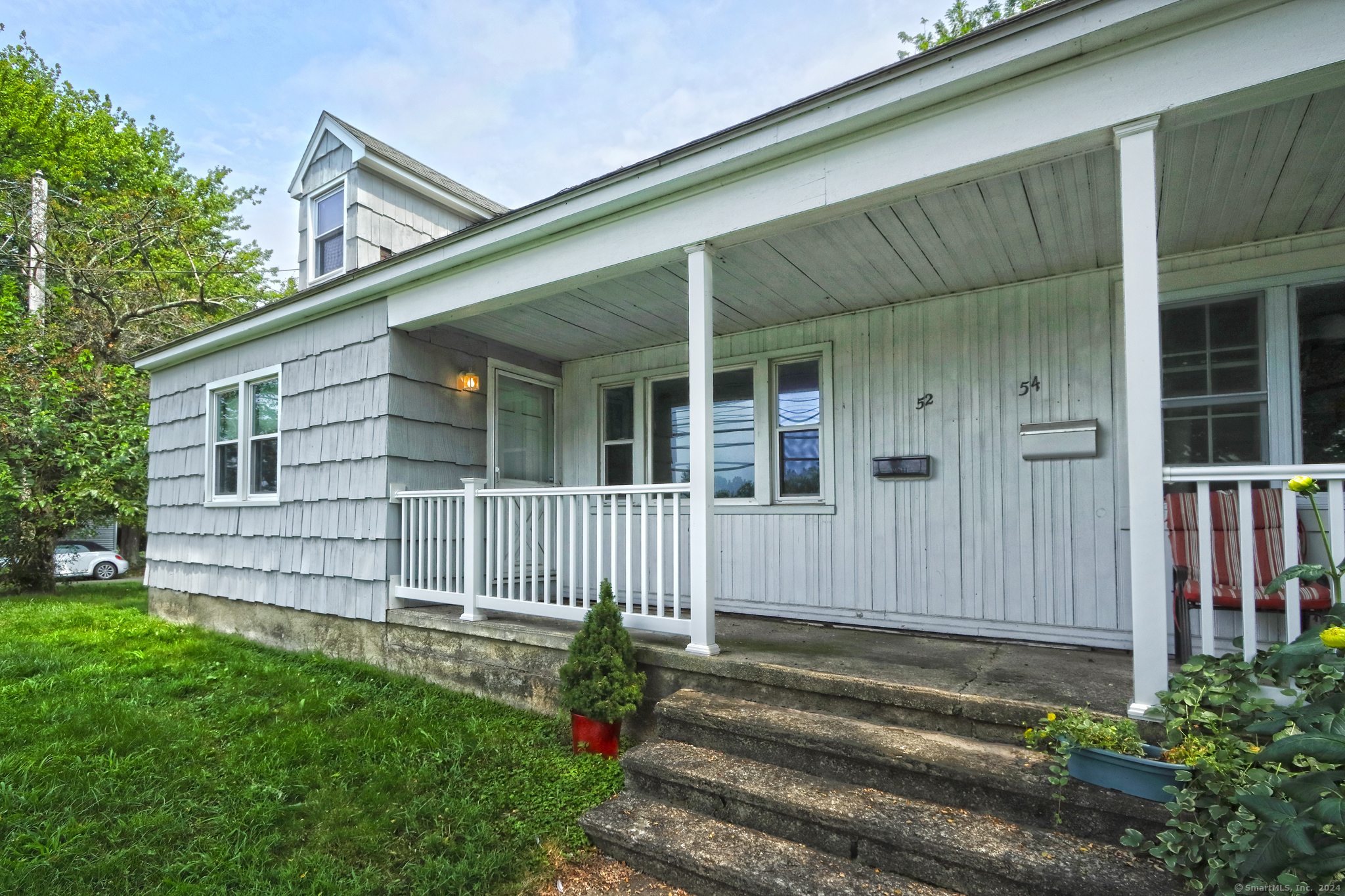 Property Photo: 52 Pond Point Avenue CT 06460
