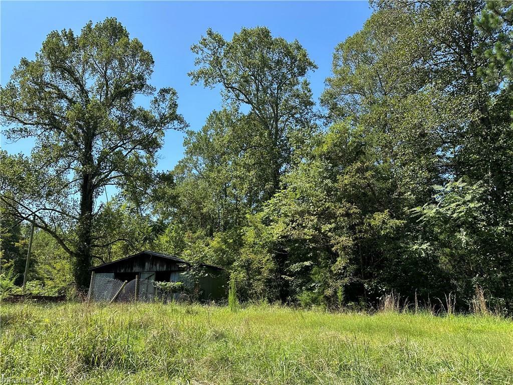 Property Photo:  1458 Bennett Road  NC 27048 