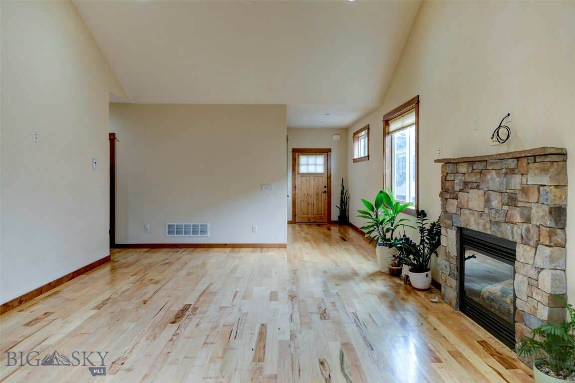 Property Photo:  449 Stafford Avenue  MT 59718 