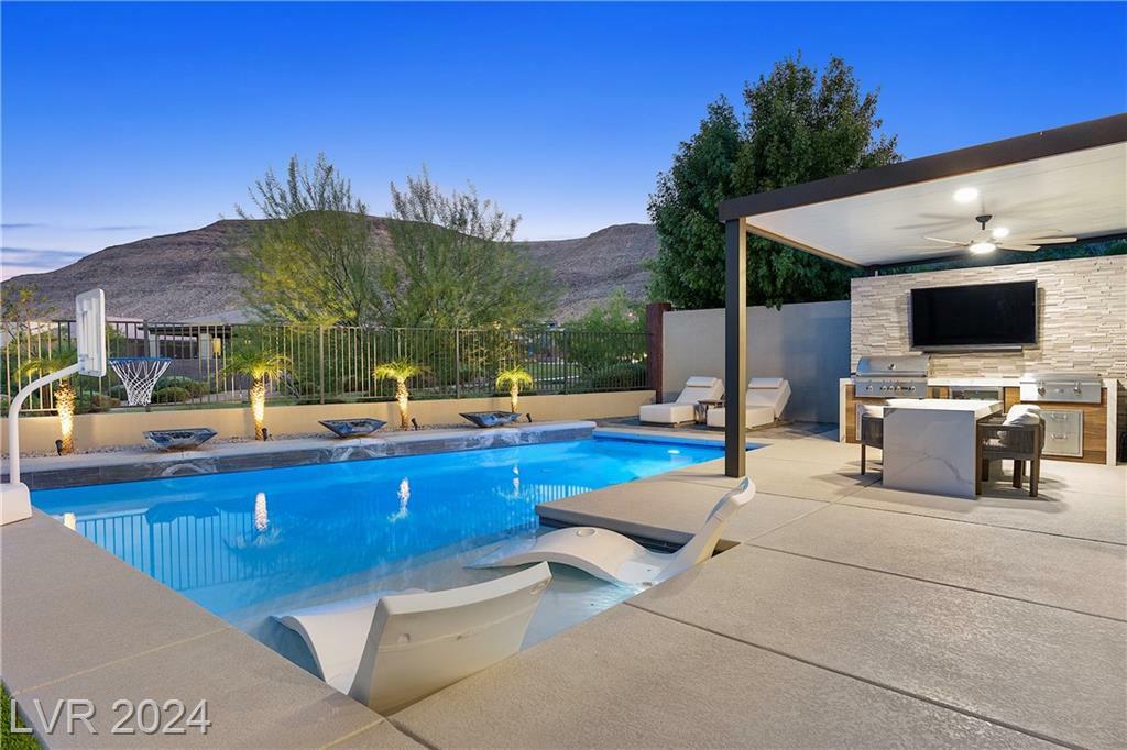 Property Photo:  10319 Kesington Drive  NV 89135 