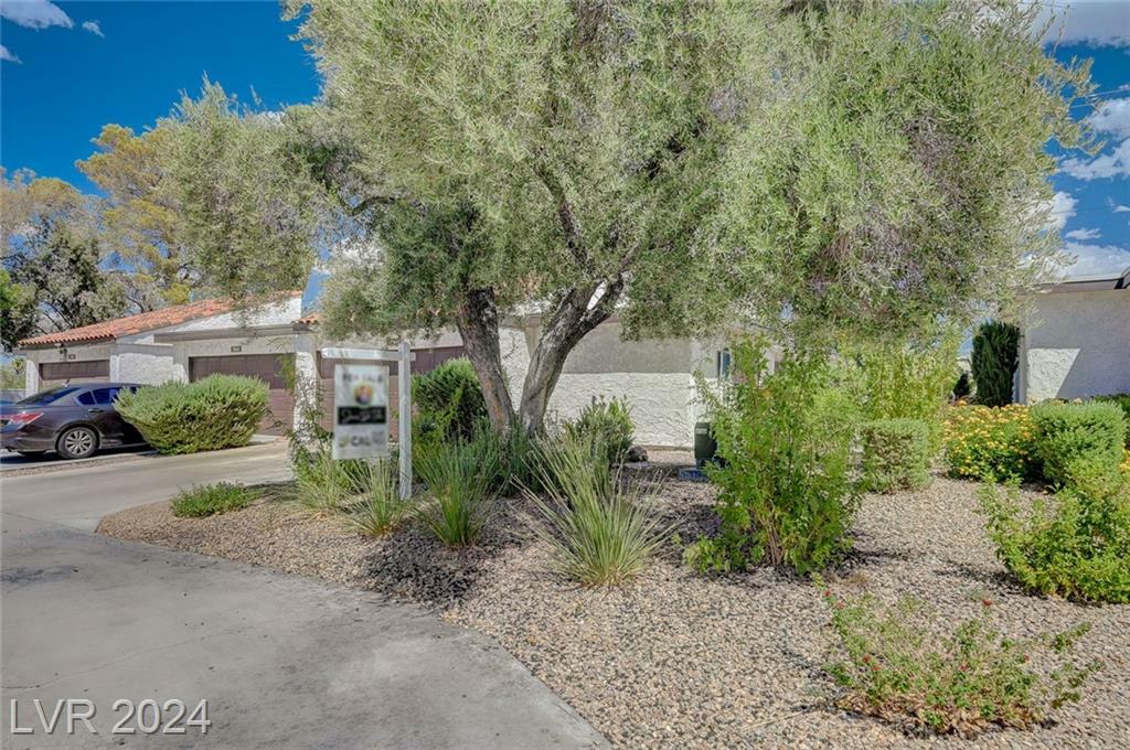 Property Photo:  3164 Sonata Drive N/A  NV 89121 