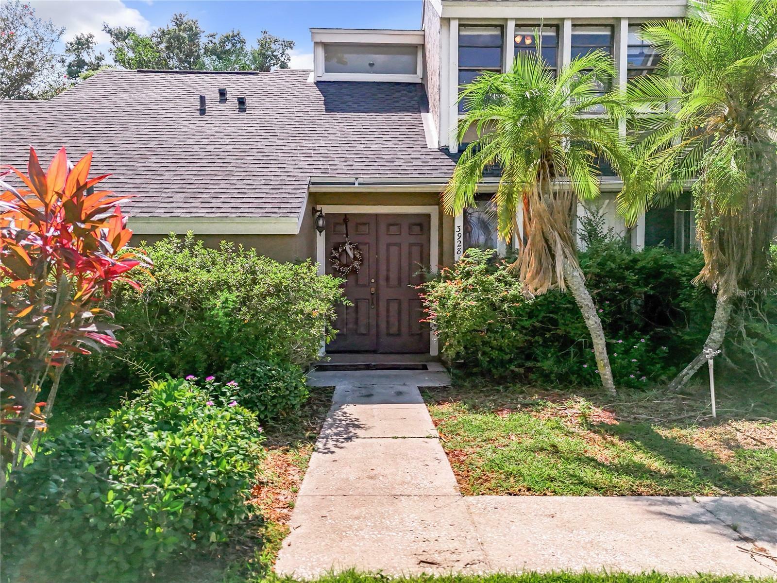 Property Photo:  3928 Stonehaven Road  FL 32817 