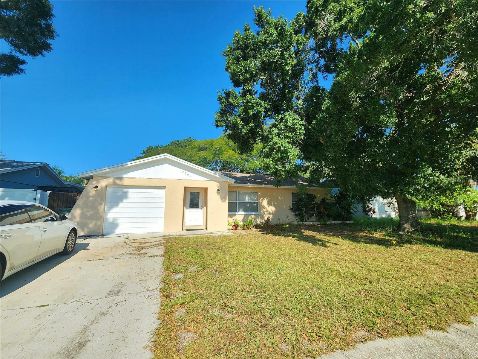 Property Photo:  2500 Fulton Street SW  FL 33774 