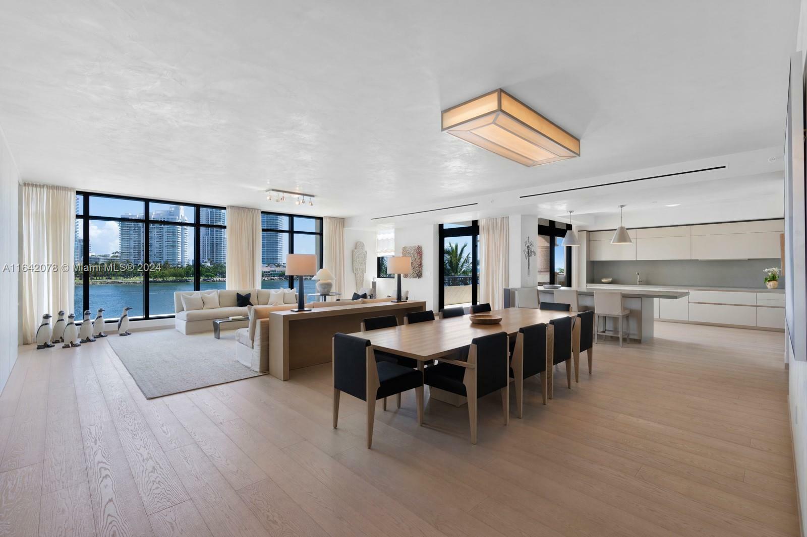 Property Photo:  7034 Fisher Island Dr 7034  FL 33109 