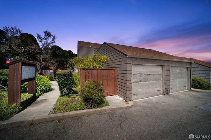 25 Hyde Court 1  Daly City CA 94015 photo