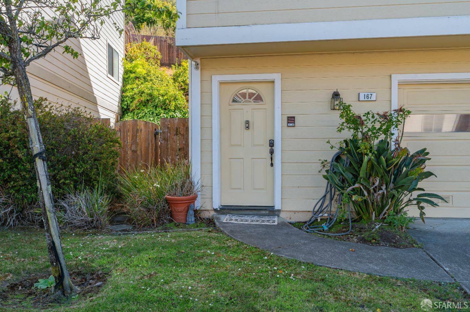 Property Photo:  167 Linda Vista Drive  CA 94014 