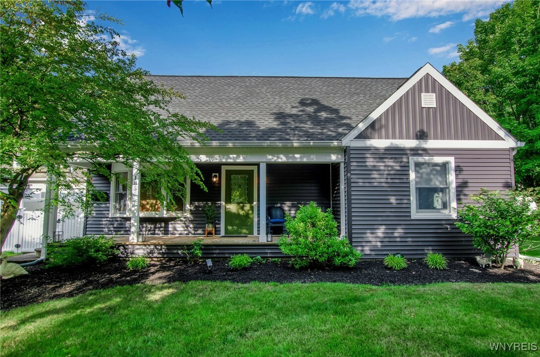Property Photo:  185 Green Street  NY 14052 