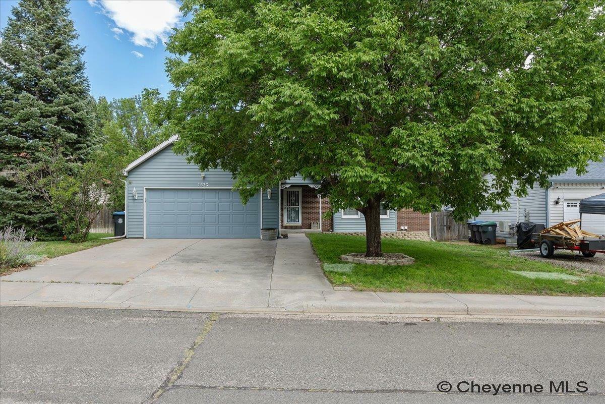 Property Photo:  1533 Pinion Dr  WY 82001 