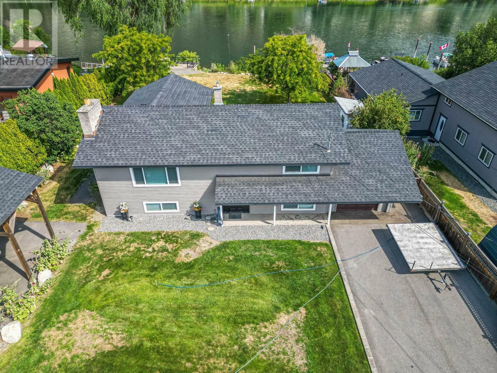 Property Photo:  1747 Old Ferry Road  BC V0E 2M0 